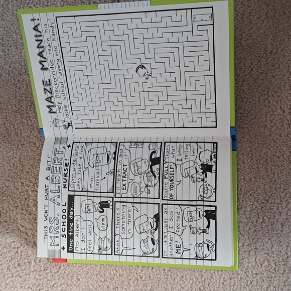 Set Of 2 Big Nate Hardcover Books Lives It Up And In A Class By Himself - Picture 9 of 10